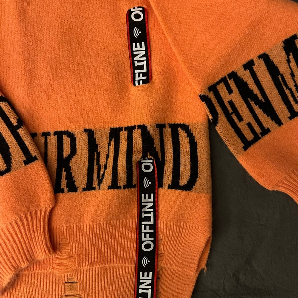 Sweater - Picture 3 of 3